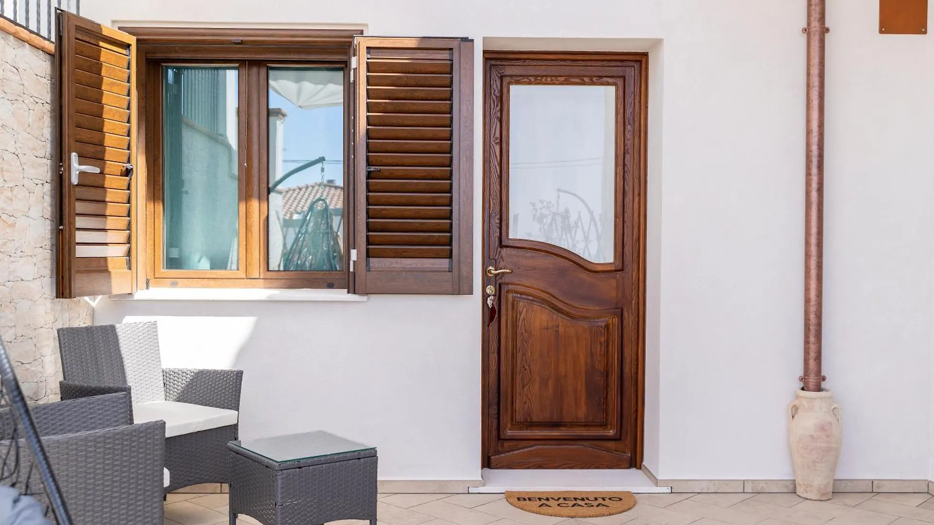 Apposentos In Via Baus Hotel Santa Maria Navarrese Italy