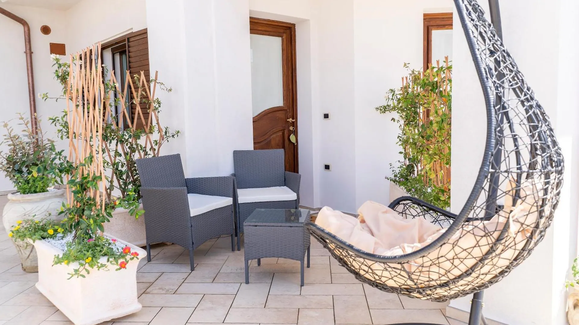 Apposentos In Via Baus Hotel Santa Maria Navarrese